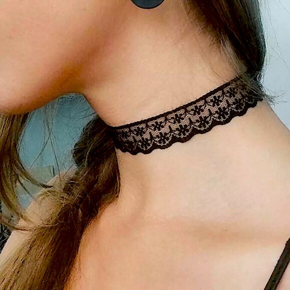 ⚜️𝟯𝟬%𝗢𝗙𝗙 𝗯𝘂𝗻𝗱𝗹𝗲𝘀 𝟯+⚜️ NEW Black Lace Sheer Choker